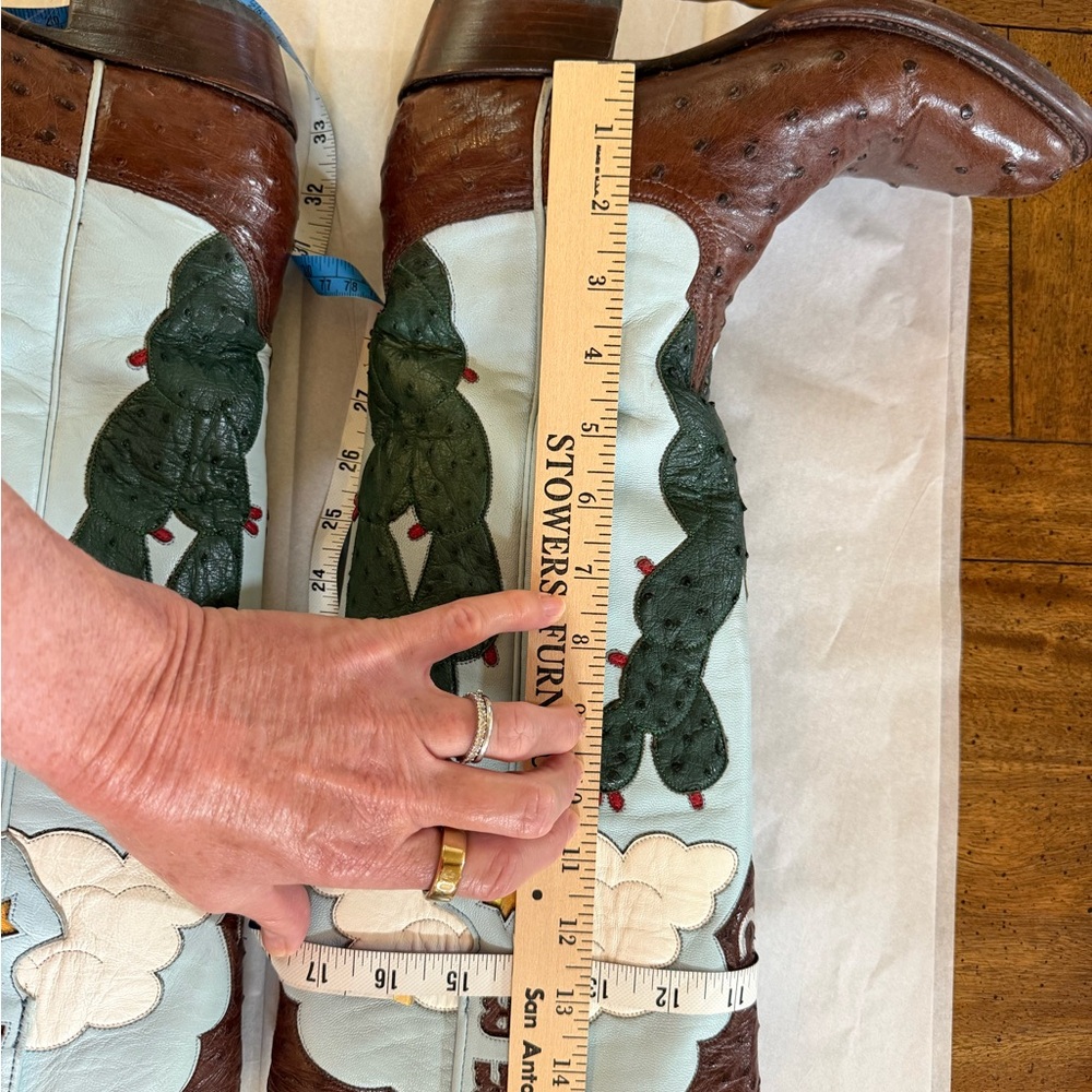 Custom Made Cowgirl Boots - Picture 11 of 11